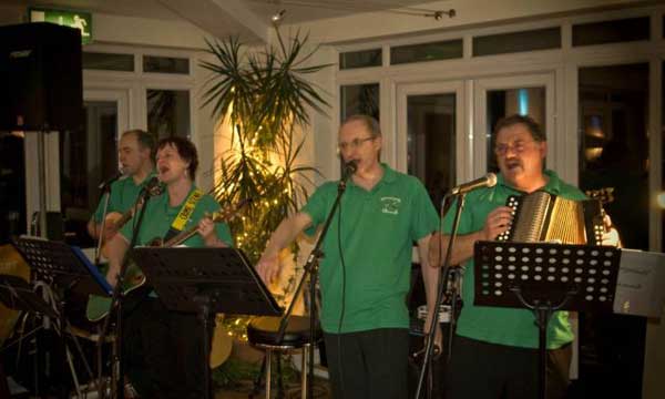 The Shenanigans Band, Isle of Man :: Traditional Irish and Manx Songs. Good unrivalled entertainment for all!